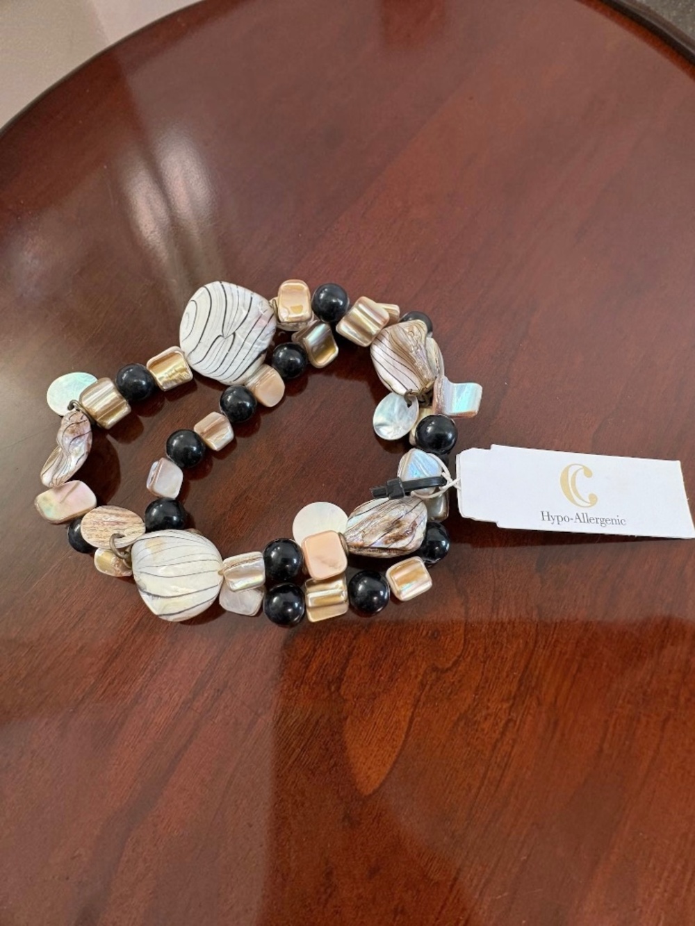 Charming Charlie Beige Shell Stretch Bracelet Set